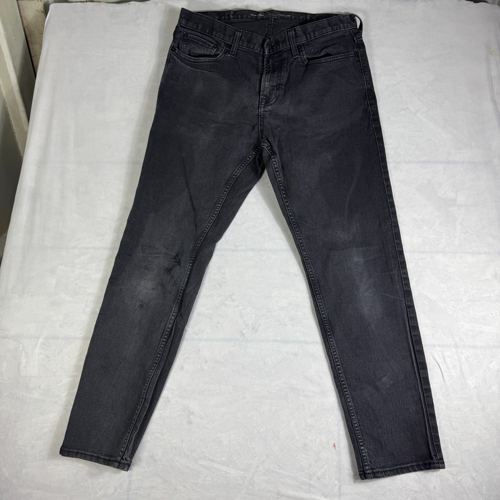 Old Navy Mens Athletic Taper Jeans Black Denim Built-In Flex Distressed 33x32